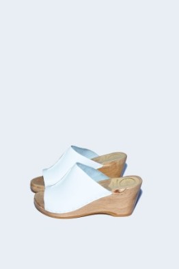 http://no6store.com/no6-clogs/front-seam-slide-on-wedge-in-white.html