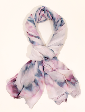 http://www.brightlytwisted.com/scarves1/scarf-27